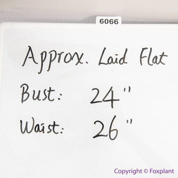 NEW Eloquii Crushed Velvet Mock Neck Top in red,‎ 18/20 - Picture 14 of 16